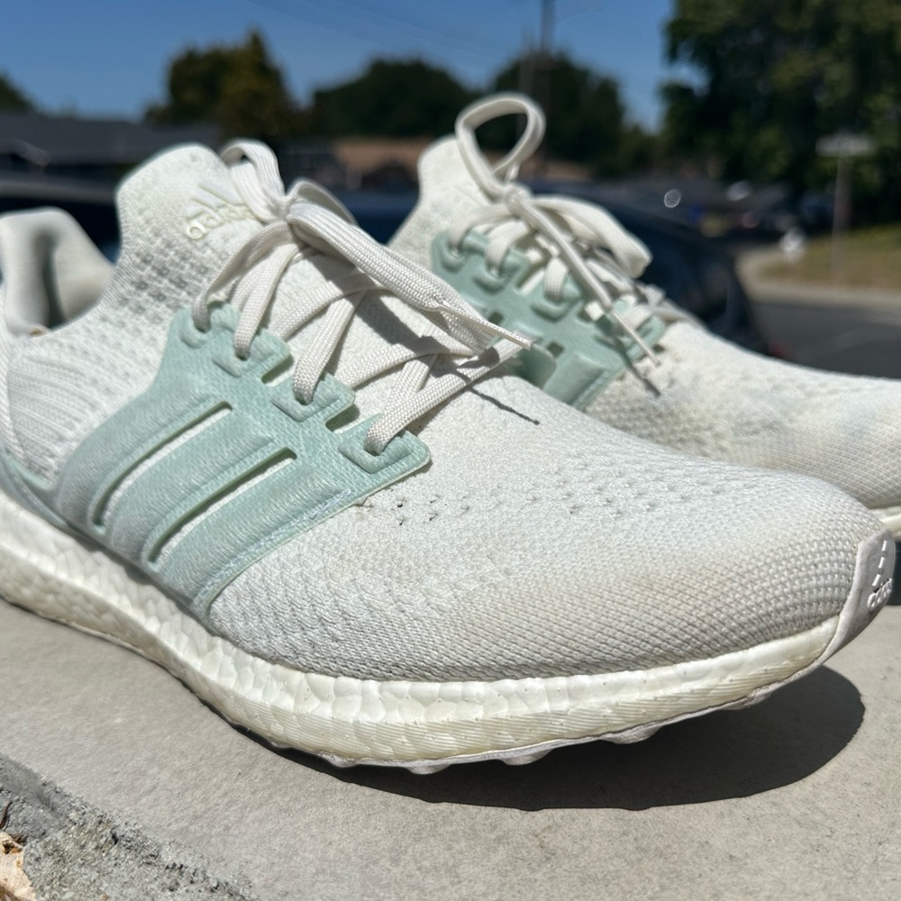 ADIDAS ULTRABOOST 6.0 DNA X PARLEY FZ0250 Size 11